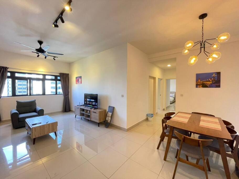 Meridin Medini By Wp Homestay Nusajaya  Exteriér fotografie