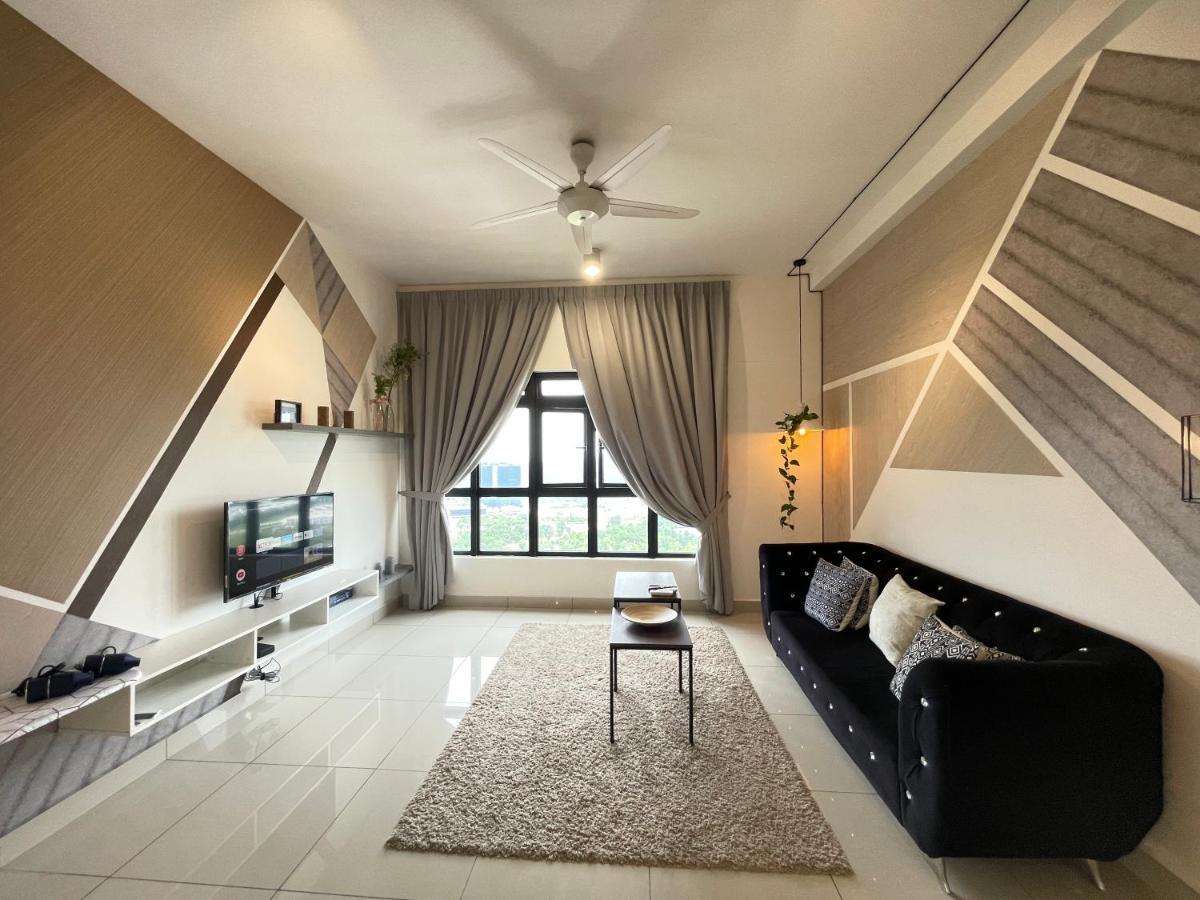 Meridin Medini By Wp Homestay Nusajaya  Exteriér fotografie