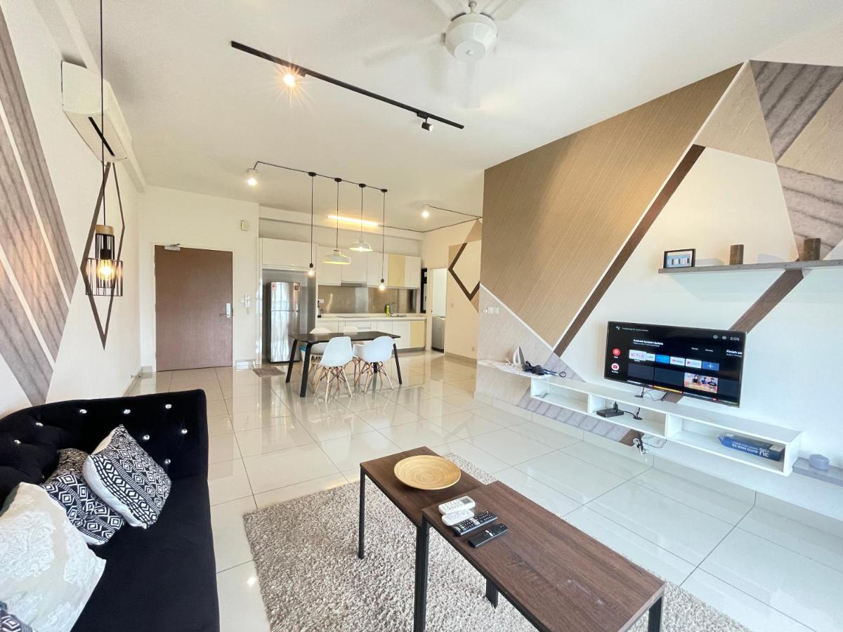 Meridin Medini By Wp Homestay Nusajaya  Exteriér fotografie