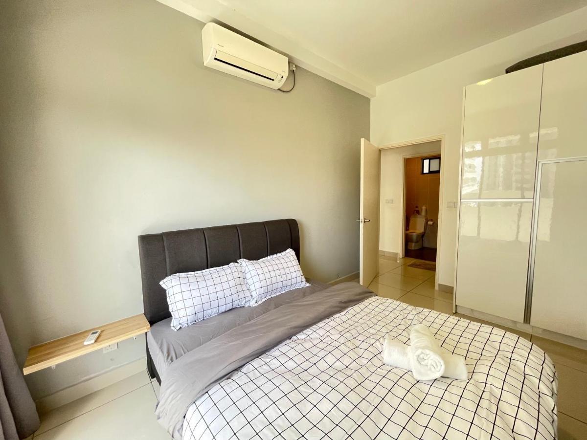 Meridin Medini By Wp Homestay Nusajaya  Exteriér fotografie