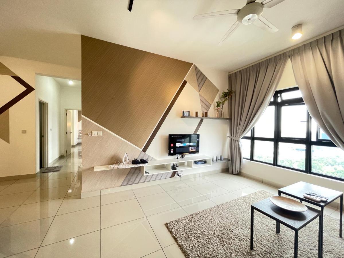 Meridin Medini By Wp Homestay Nusajaya  Exteriér fotografie
